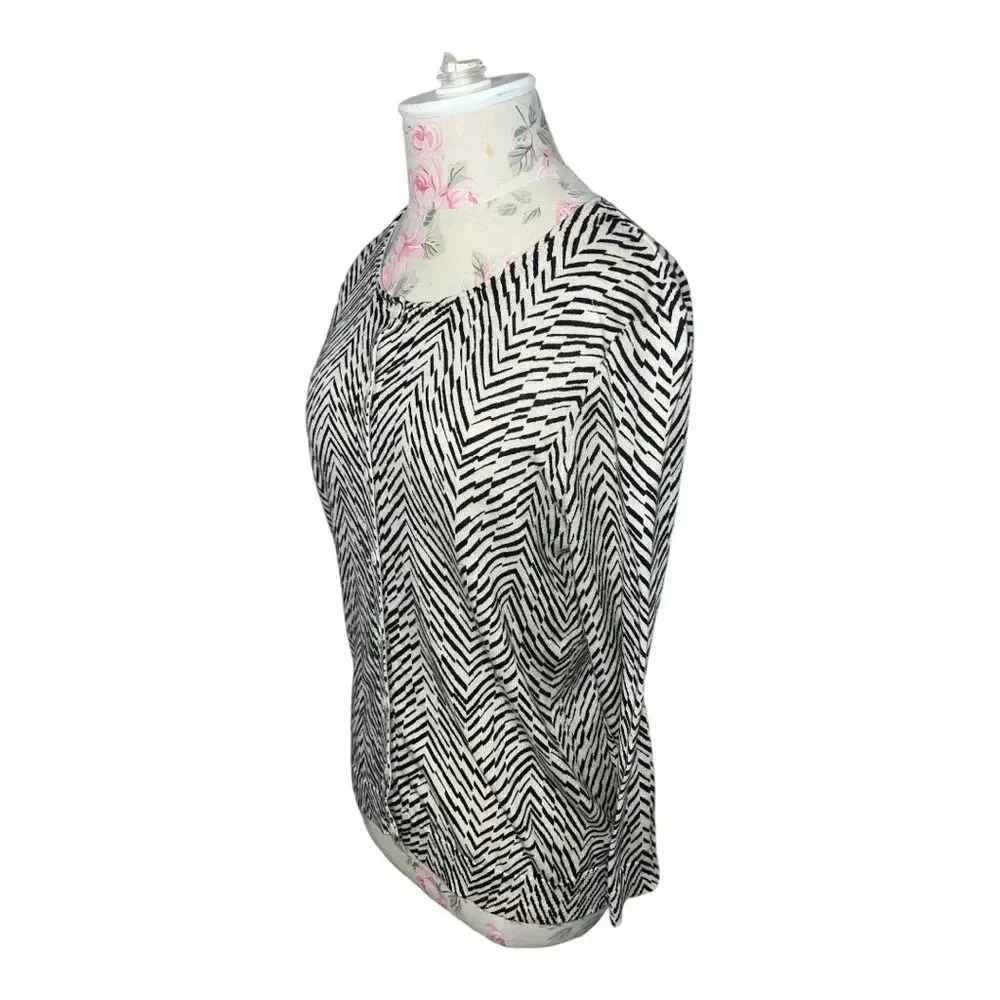 Ann Taylor LOFT Printed Cardigan Size M Black and Cream - Picture 5 of 9